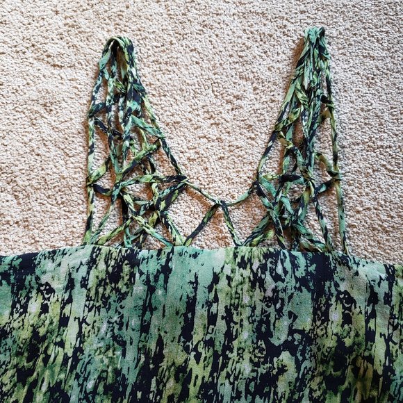 BCBG Maxazria Strappy Green Tank Top Blouse Sz Sm - Picture 6 of 11